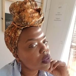 Meet your Posher, Rochelle